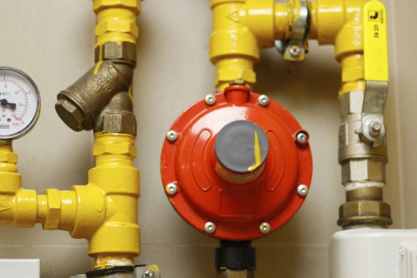 Commercial Gas Line Service in Marana